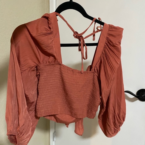 Top ! - Picture 2 of 3